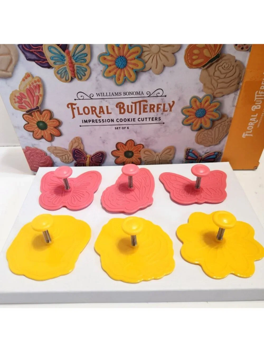 Williams Sonoma Spring Floral Butterfly Impression Cookie Cutter Set Of 6